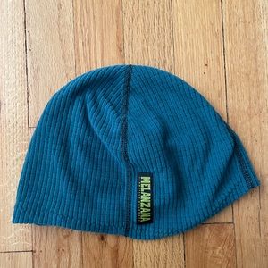 Micro Grid Beanie Size Large - NEW